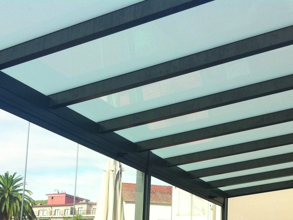 Glass roof pergola, photo 1