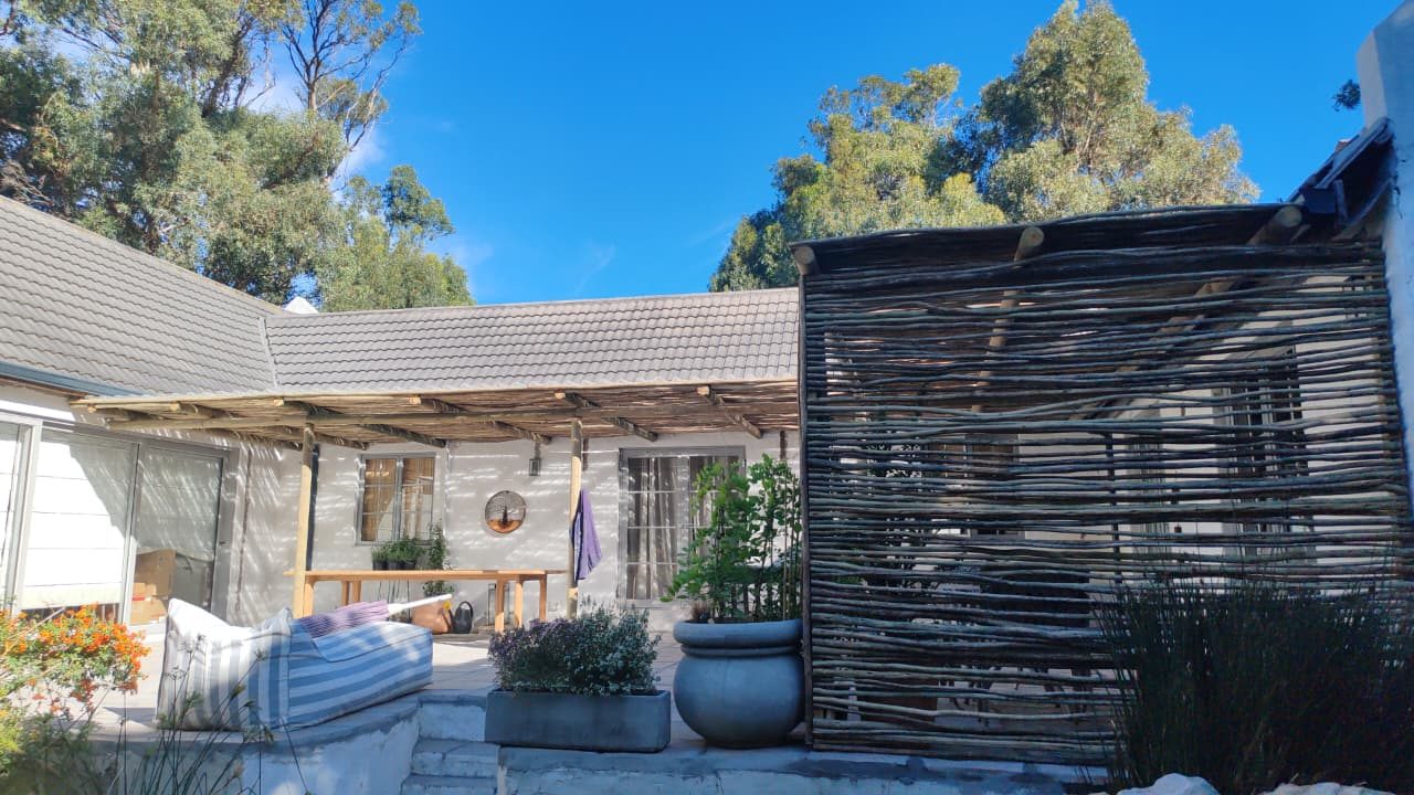 Latte pergola Franschhoek, photo 6