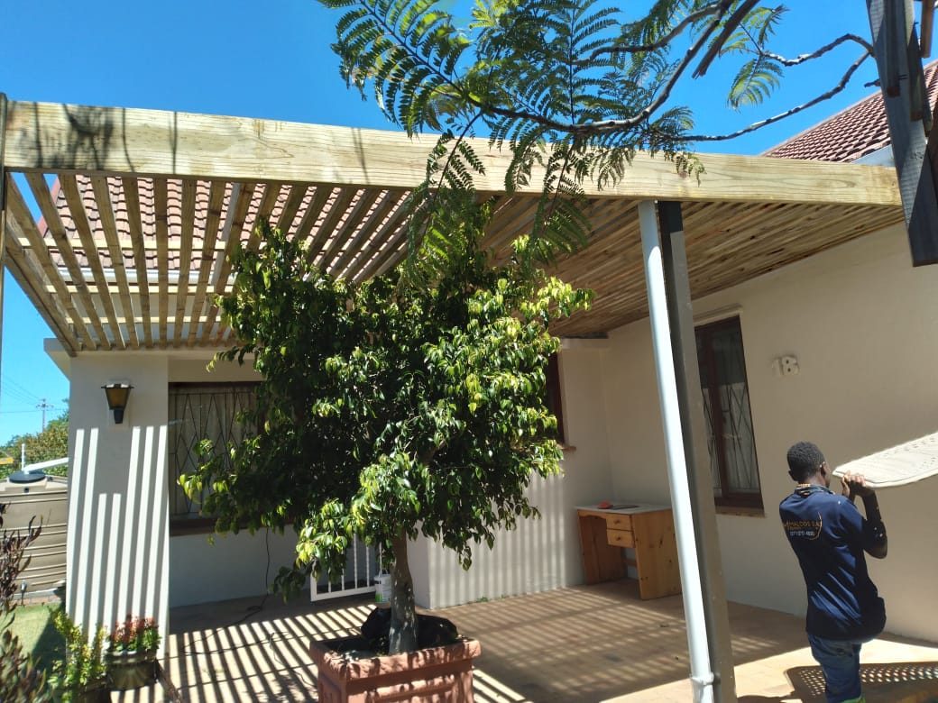 Pine pergola unpainted with strip roof