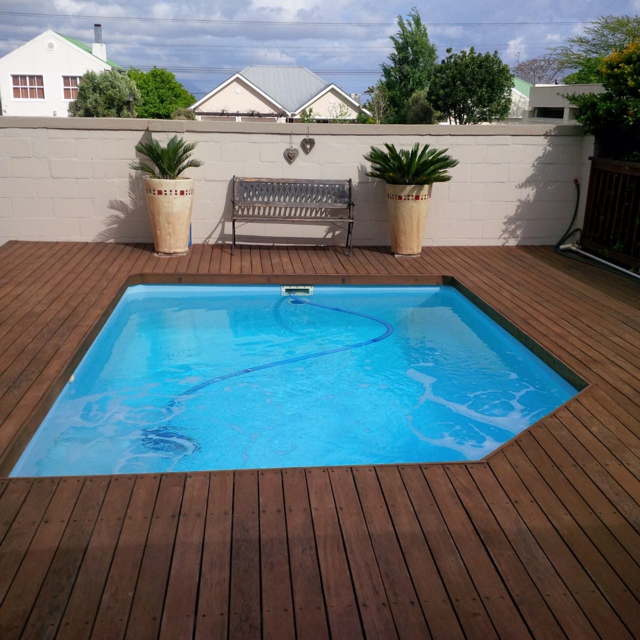 Hardwood deck Sunningdale