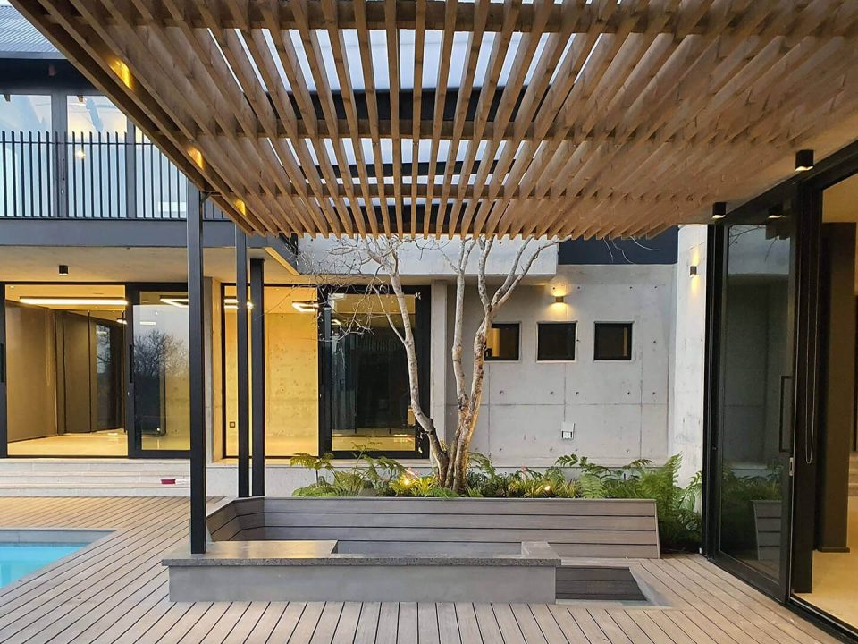 Lunawood Thermowood Pergola in Stellenbosch, photo 1