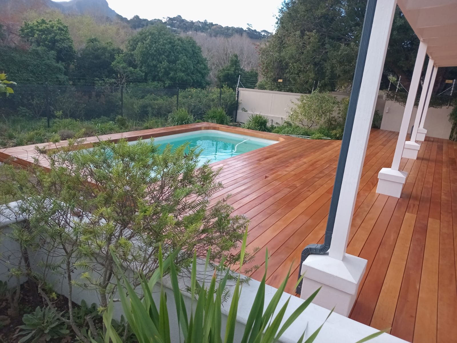 Oiled Garapa deck Noordhoek, photo 2