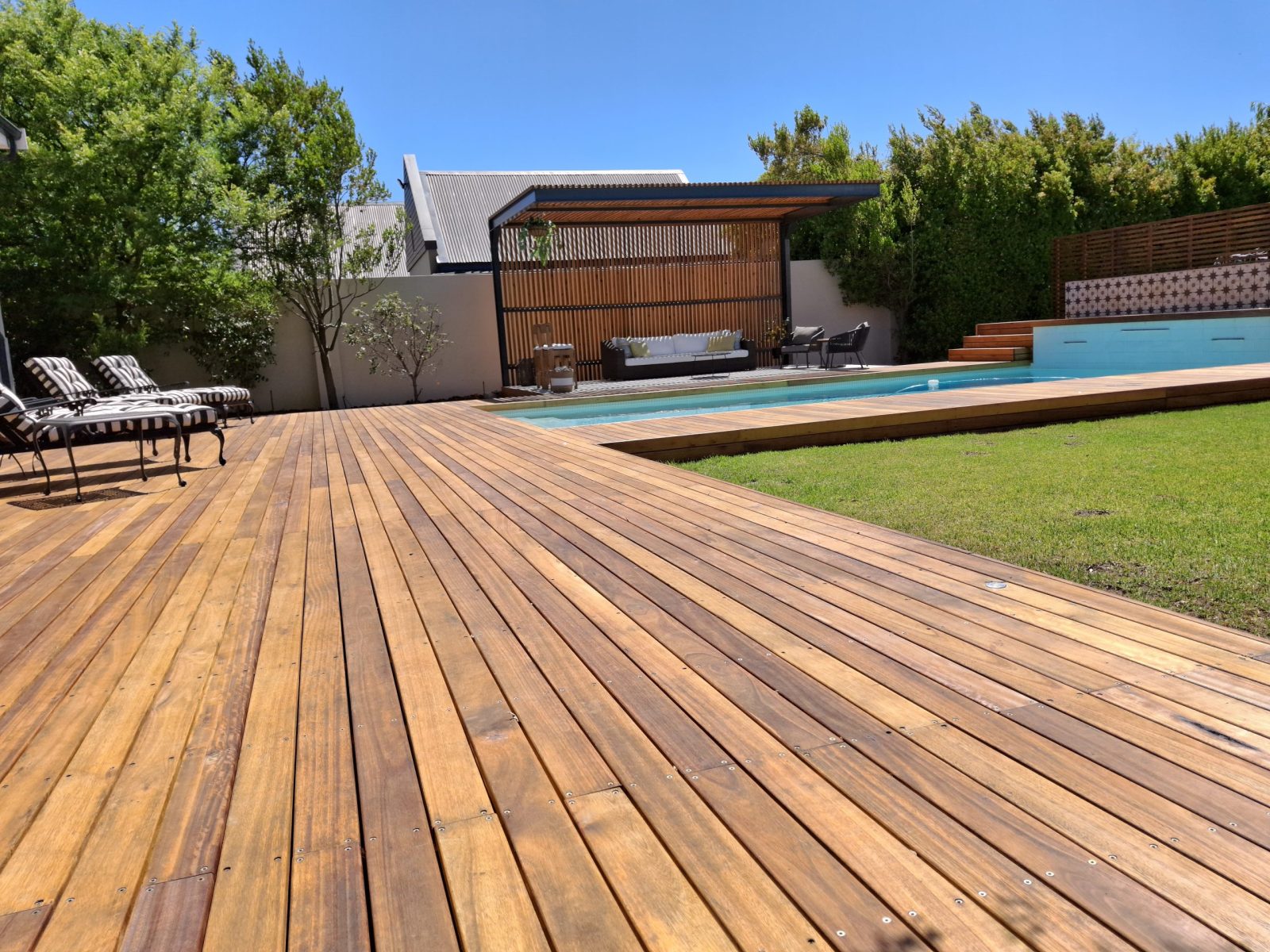 Red Grandis Pergola & Deck in Stellenbosch, photo 5