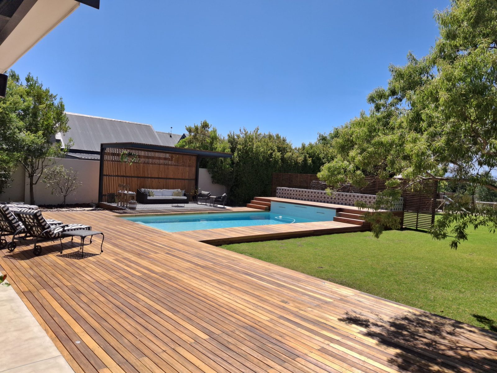 Red Grandis Pergola & Deck in Stellenbosch, photo 19