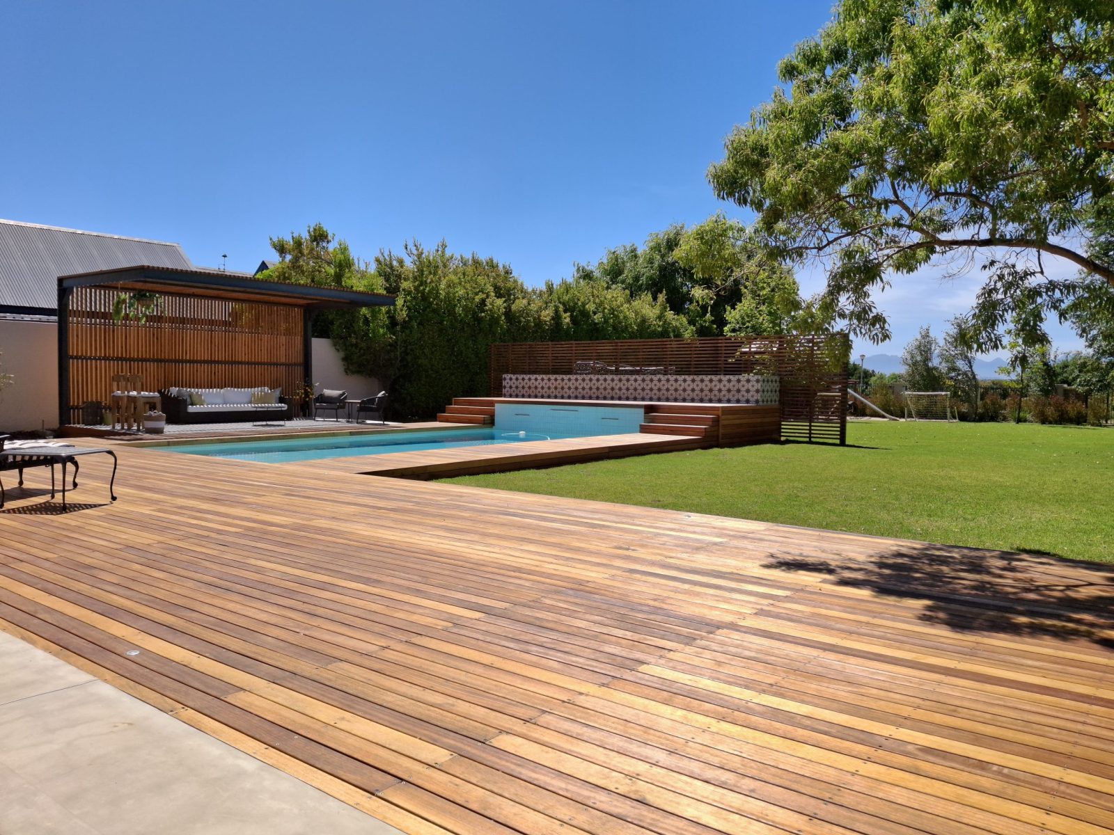 Red Grandis Pergola & Deck in Stellenbosch, photo 22
